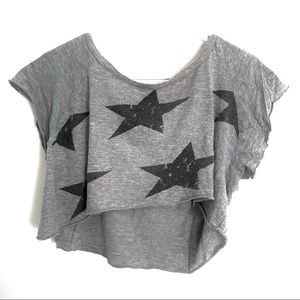 Short sleeve stars accents graphic crop top - Gray and black